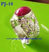 cincin pria, cincin ikat batu, cincin emban batu, cincin batu mulia, model cincin emban, cincin perak, cincin logo, cincin nama, cincin kesatuan, cincin stempel, model cincin batu, cincin perak kotagede, cincin perak costum, cincin silver, cincin costum, cincin pria batu polos, cincin perak pria batu polos, cincin perak jogja, cincin perak batu akik, Cincin perak pria, cincin ikat batu mulia, cincin emban batu mulia, katalog cincin pria, katalog cincin emban batu