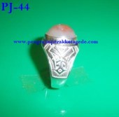 cincin pria, cincin ikat batu, cincin emban batu, cincin batu mulia, model cincin emban, cincin perak, cincin logo, cincin nama, cincin kesatuan, cincin stempel, model cincin batu, cincin perak kotagede, cincin perak costum, cincin silver, cincin costum, cincin pria batu polos, cincin perak pria batu polos, cincin perak jogja, cincin perak batu akik, Cincin perak pria, cincin ikat batu mulia, cincin emban batu mulia, katalog cincin pria, katalog cincin emban batu