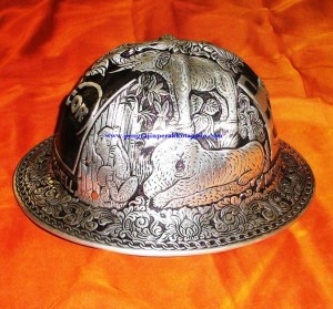 Helm ukir perak, helm ukir, helm tatah, pengrajin helm ukir kotagede, toko helm perak, helm ukir silver, helm ukir tembaga, helm ukir kuningan, helm ukir alumunium, engraved hard hat, engraved hard hat for sale, engraved aluminum hard hat, brass hard hats, copper hard hats, engraved silver hard hat, personalized hard hats, carved hard hat, Carved helmet, hand carved hard hats, engraved hard hats indonesia, Silver carving helmet, custom hard hat