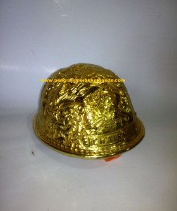 helm ukir lapis mas, Helm ukir perak, helm ukir, helm tatah, pengrajin helm ukir kotagede, toko helm perak, helm ukir silver, helm ukir tembaga, helm ukir kuningan, helm ukir alumunium, engraved hard hat, engraved hard hat for sale, engraved aluminum hard hat, brass hard hats, copper hard hats, engraved silver hard hat, personalized hard hats, carved hard hat, Carved helmet, hand carved hard hats, engraved hard hats indonesia, Silver carving helmet, custom hard had